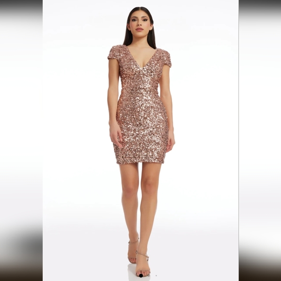 Dress the Population Dresses & Skirts - Dress The Population Zoe Sequin Dress In Taupe
